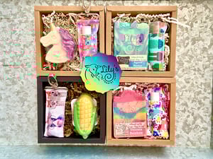 Image of Small Gift Box
