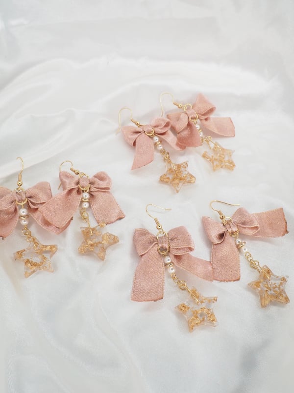 Image of Rose Gold Starry Earrings