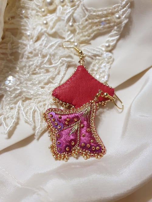 Image of Boucles d'oreilles SHANA fuschia