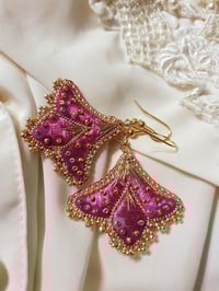 Image 1 of Boucles d'oreilles SHANA fuschia