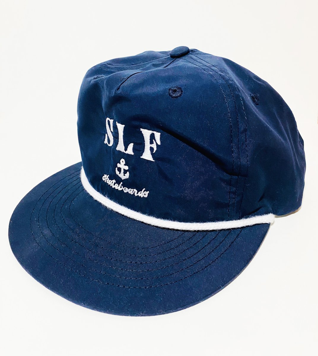 Sleek 'Hooked on Fishing' Modern Graphic Design' Rope Cap