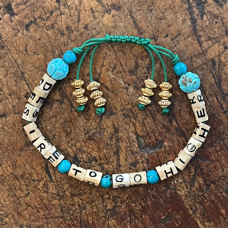 NEW!! DESIRE TO GO HIGHER bracelet