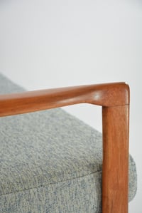 Image 4 of Banquette BZ bouclette bleu et ivoire