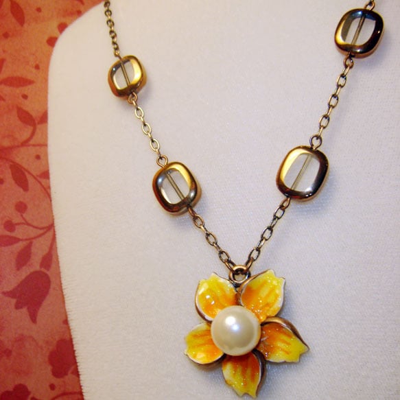 Image of Mandarin Garden Necklace