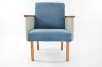 Image 4 of Fauteuil carré bleu et bouclette