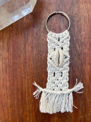 Image of Susie Seashell Keyring