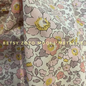 Image of BETSY ZOZO MOOi  (Edition no. 017) *Metallic  