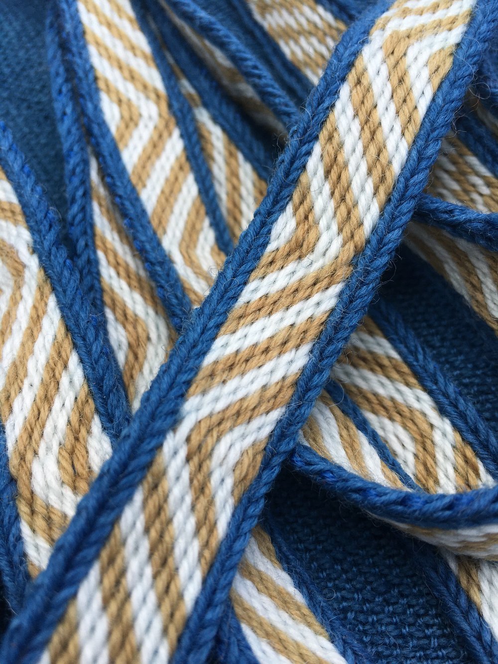 Lady in Blue Tablet Woven Band