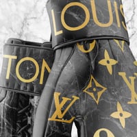 Image 5 of LV Marble Gloves Print