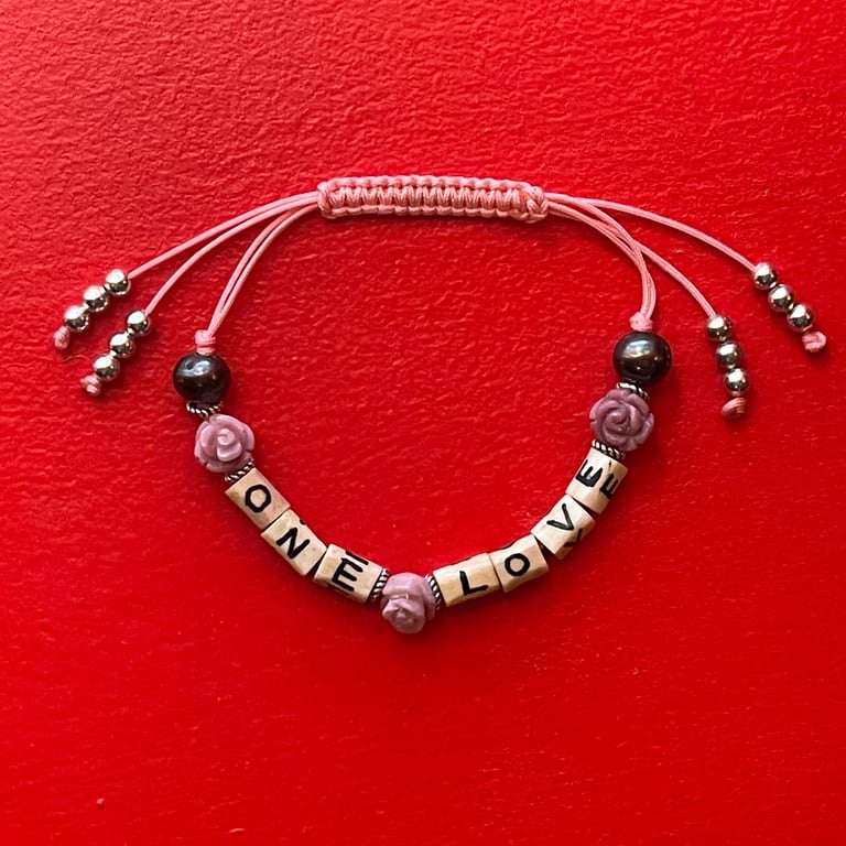 ONE LOVE bracelet Image 3