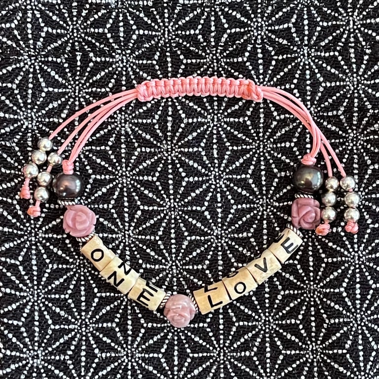 ONE LOVE bracelet Image 4