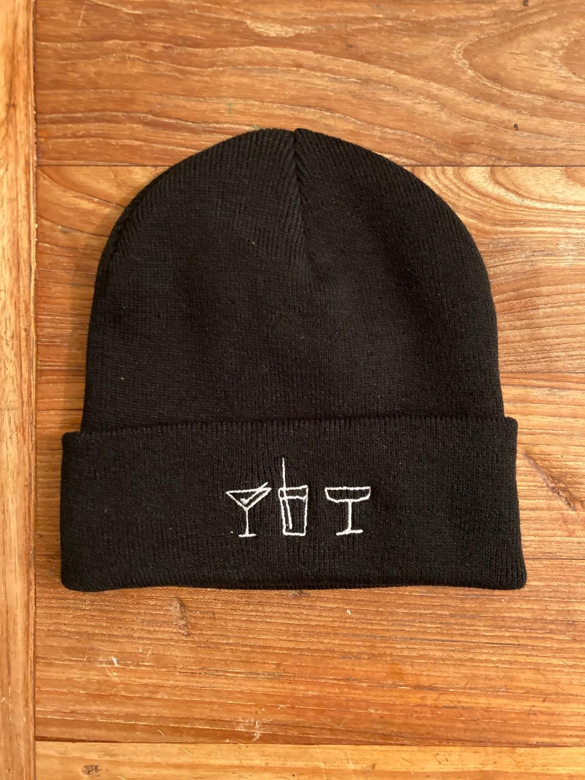 Image of 14 Beanie "All Drinks On Me!" black