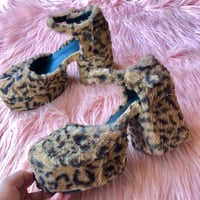 Image 4 of Cheetah-licious Wedges