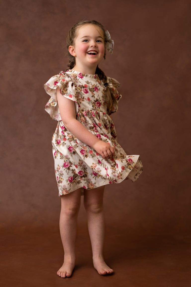 Isla Dress Image 4