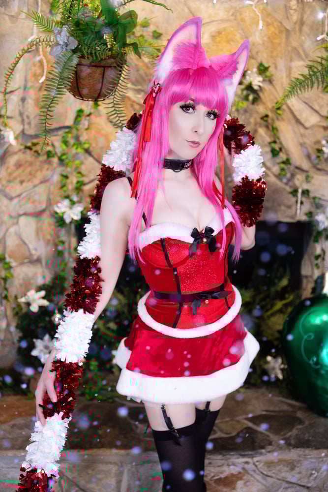 Image of Holiday Siashi