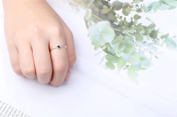 Tiny Blackstar Open Ring