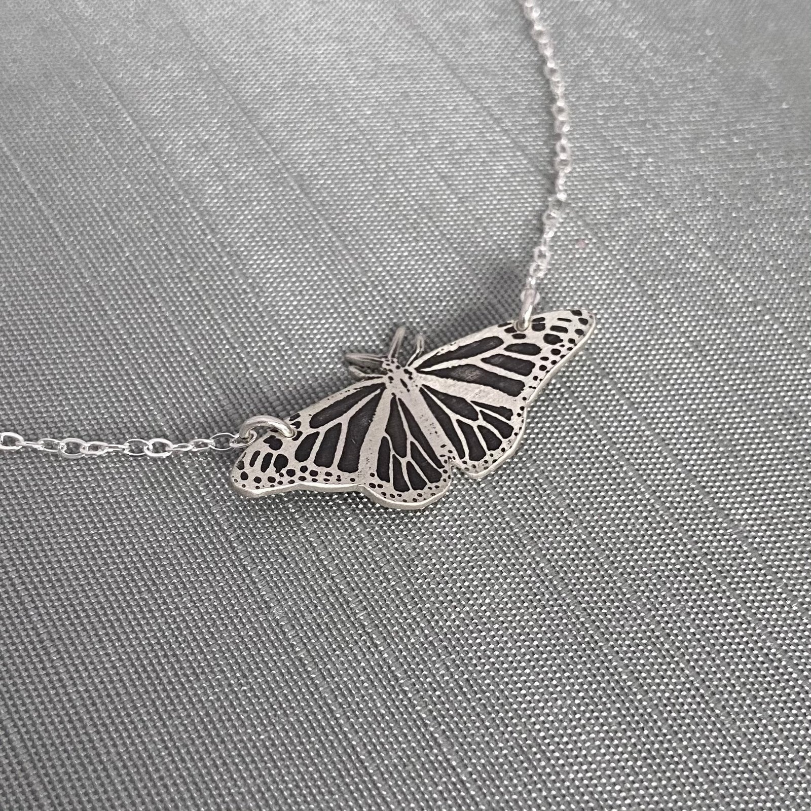 Monarch butterfly Charms & Pendants Necklace Jewellery, butterfly, pendant,  insects, moth png | PNGWing
