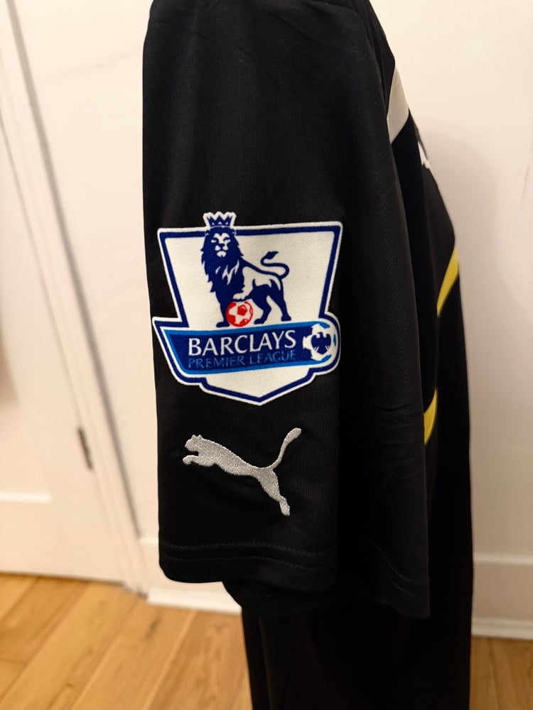 Image of Tottenham Hotspur “MODRIĆ 14” 2011/12 Third Shirt + PL patches (XL)