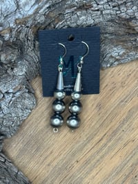 Image 3 of 8mm-10mm Sterling Silver Pearl Cone Dangles