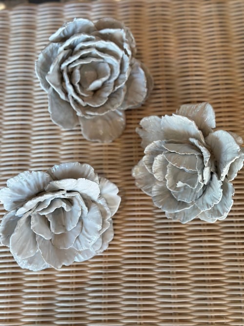 Image of Hand Made Ceramic Flowers, Eggshell