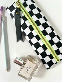 Image 4 of Checkered pencil pouch 
