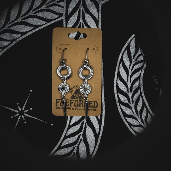 Image of Widow Earrings