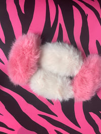 Image 2 of fluff charm/Barbie charm