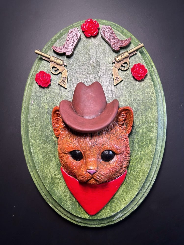 Large Sculpture: Green Cowboy Cat
