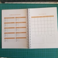 Image 2 of Kitten Monthly Calendar 2025 μηνιαίο  Ημερολογιο 