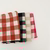 Image 6 of cocon gingham apron 