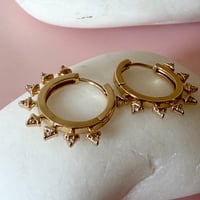 Image 5 of Spiky Twinkly Huggies