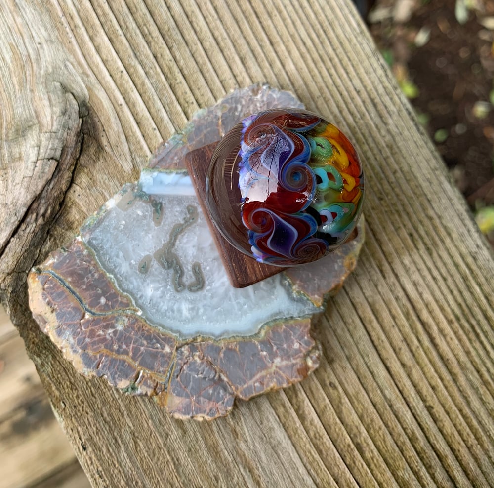 Image of Sable Collab Marble with Stand