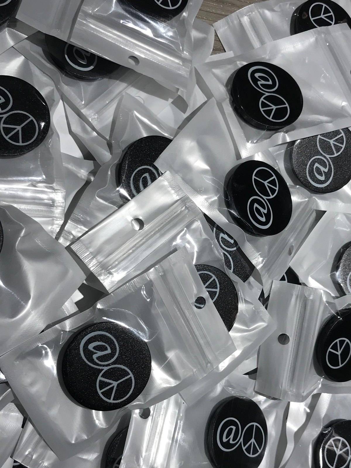 Peaceminusone Popsocket Peaceminusone Phone Pop Up Grip #1 Black