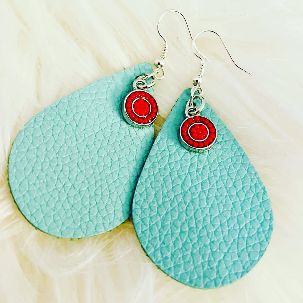 Image of Teal & Red Teardrops