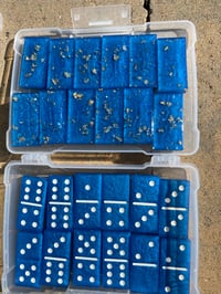 Plain dominoes w/o logo