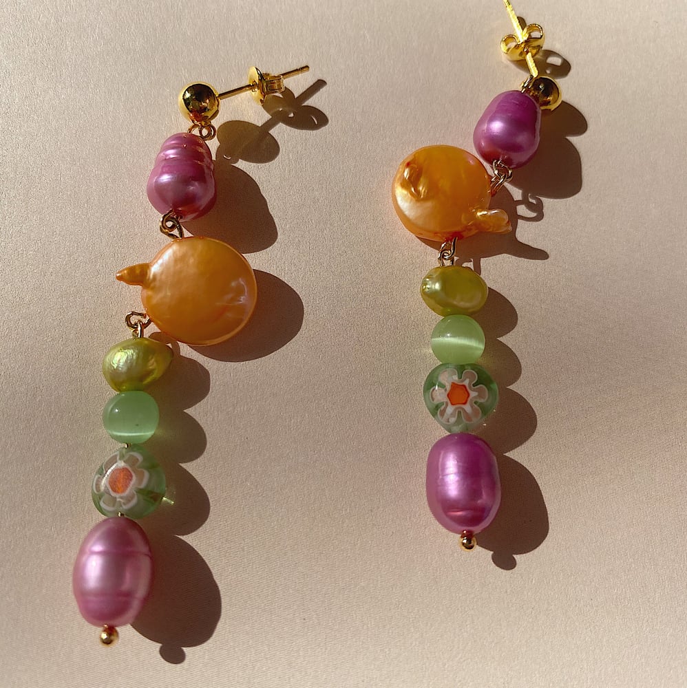 Image of Flower Pearly earrings