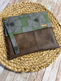 Image 1 of Pua Kala Night Clutch