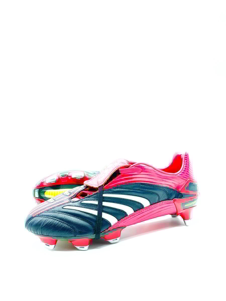 Image of Adidas Predator Absolute Sg Classic