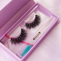 Image 1 of THE 'BADDIE' LASH