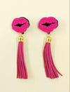 Hot pink lips 