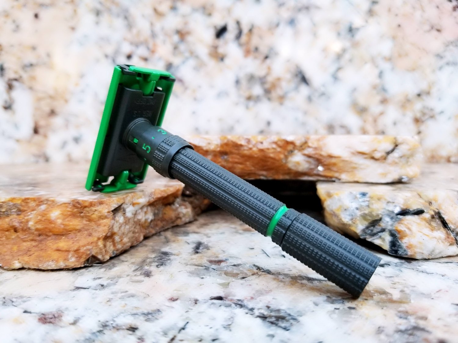 Image of Gillette Adjustable Slim (Two Color) Service