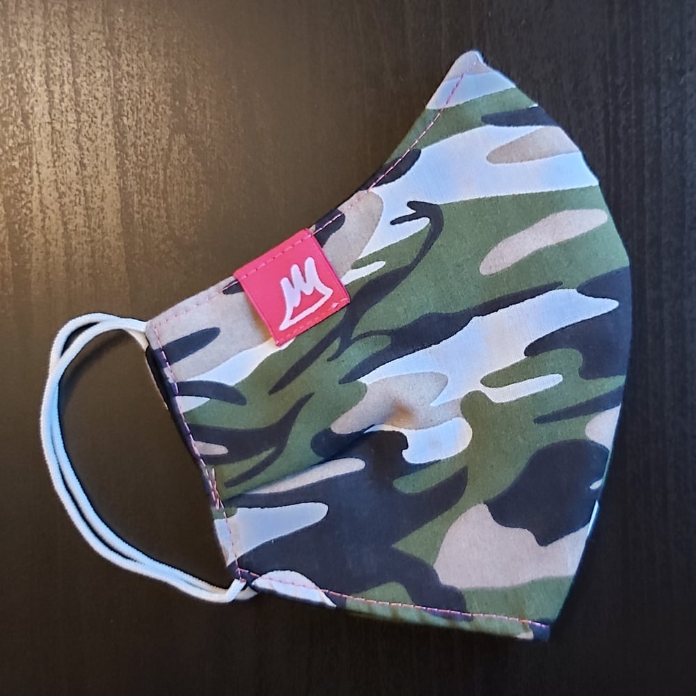 Image of Green Camo Face Masks / Pink Labels