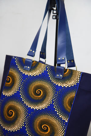 Cabas bleu spirales