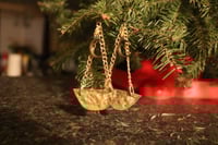 Image 3 of Libra scale