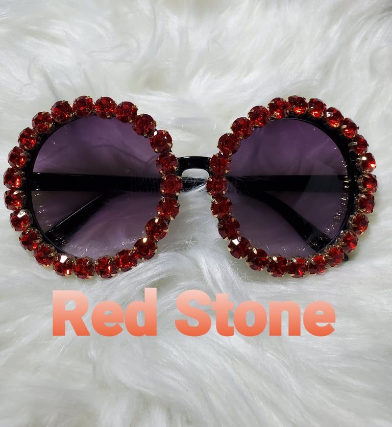 Queen of Diamonds Shades Image 5