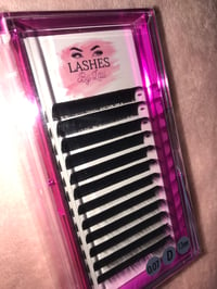 Self fanning Volume lashes 0.07