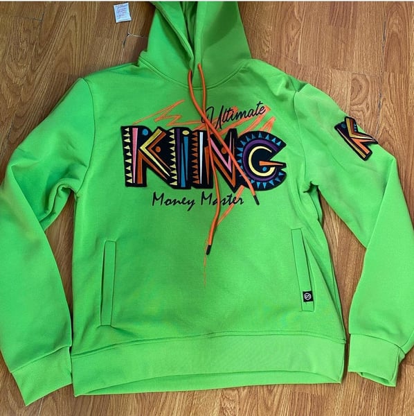 Image of king in green 