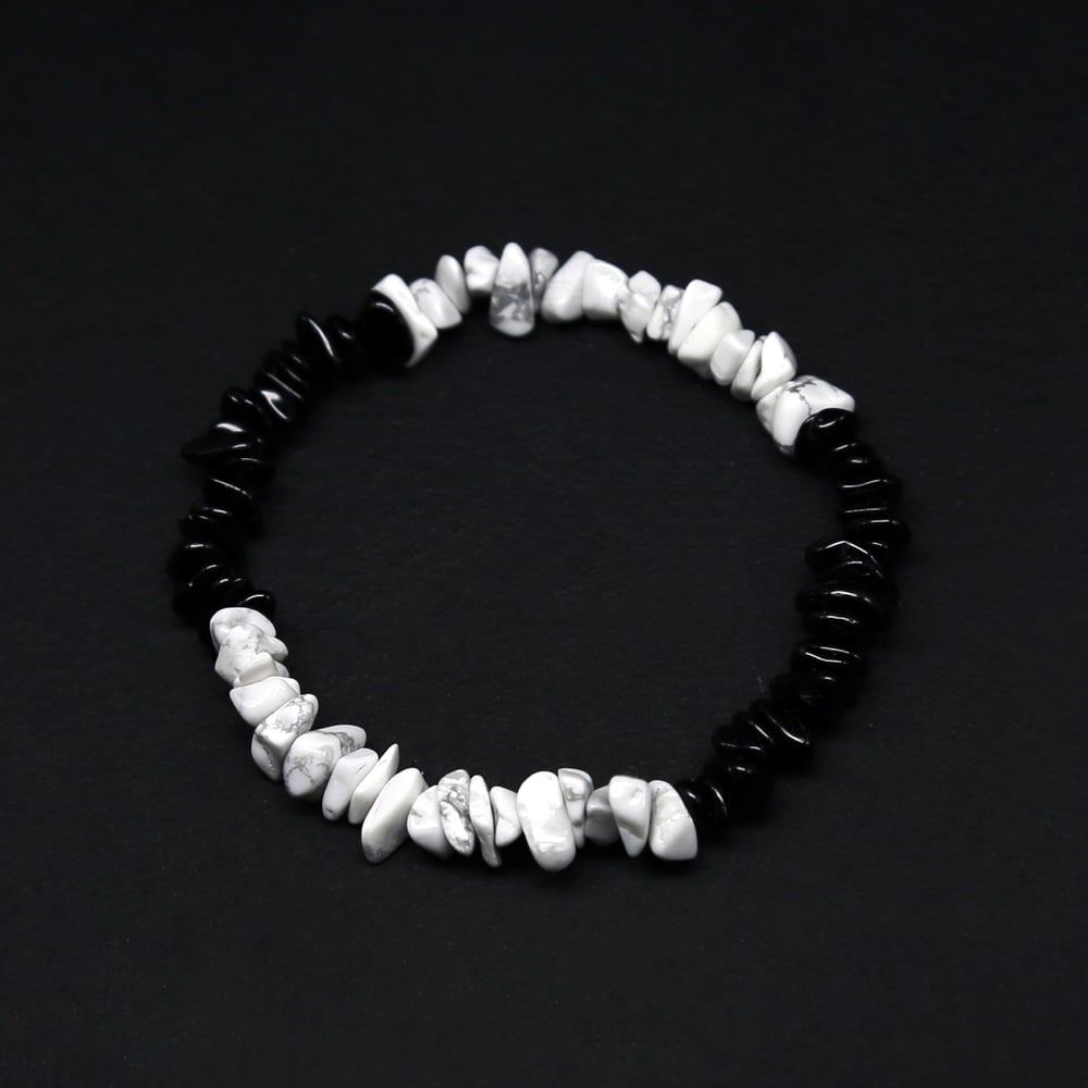 Image of 黑白松崦 | MS