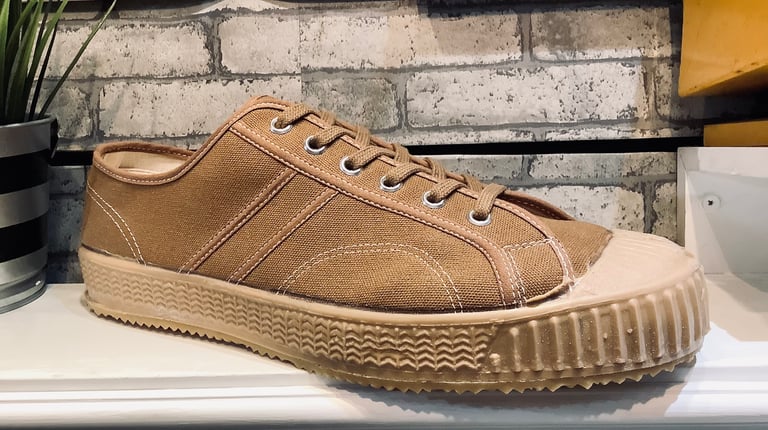 VEGANCRAFT vintage lo top camel sneaker shoes made in Slovakia Image 3