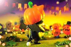 Image of Ohonneko – Mr. Pumpkin  御貓 – 南瓜先生 